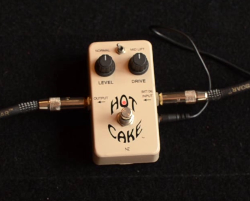Crowther Audio Hotcake Distortion Pedal Review