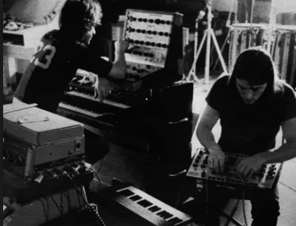 Gear Used On Pink Floyd’s The Dark Side of The Moon
