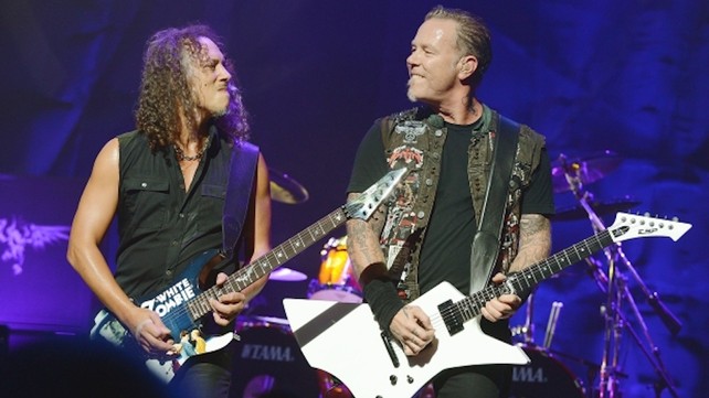 James Hetfield Kirk Hammett Playing Guitar